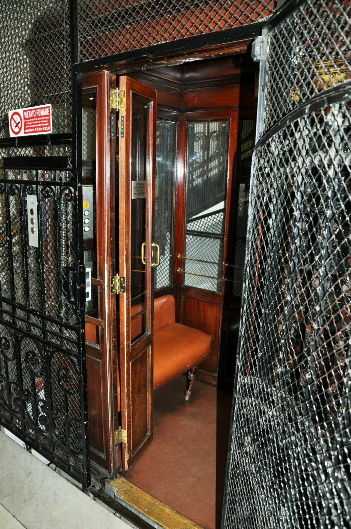 Appartamento Casa Visconti Roma Esterno foto